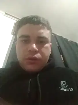 E f online show from October 12, 2025, 11:20 am