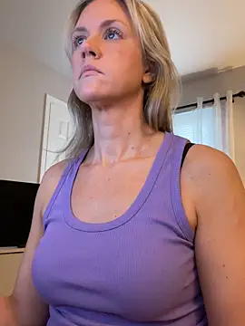 Kay Cakes online show from November 10, 2025, 4:28 pm