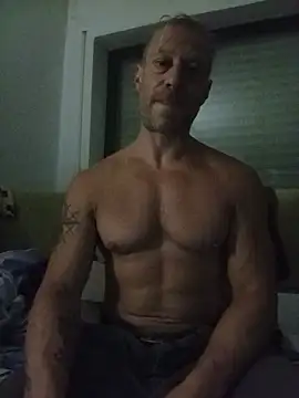 Snapshot of AthleticWomenizer2 chatting on June 4, 2026, 12:16 am AthleticWomenizer2 online show from June 4, 2026, 12:16 am