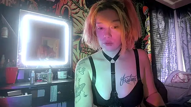 TEXASMARYYYJANE online show from September 12, 2025, 5:35 pm