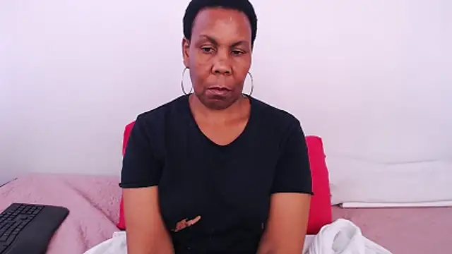 Snapshot of SuperNova40 chatting on December 22, 2025, 1:52 pm SuperNova40 online show from December 22, 2025, 1:52 pm