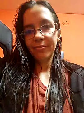 rposhta1991 online show from January 14, 2025, 1:28 pm