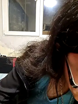 rposhta1991 online show from February 5, 2025, 4:58 pm