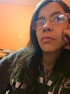 rposhta1991 online show from October 7, 2025, 5:48 am