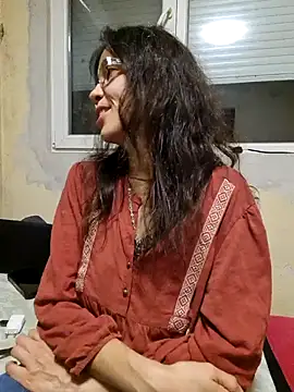 rposhta1991 online show from October 18, 2025, 7:25 pm