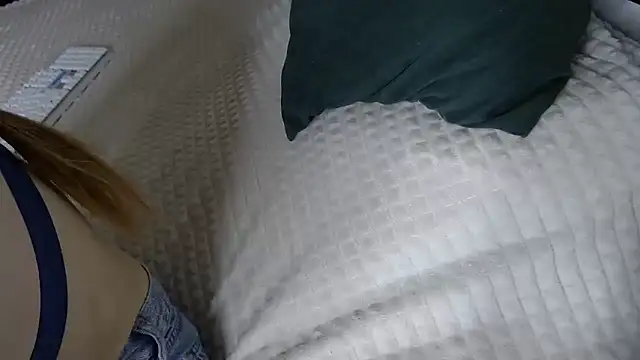 Kiradoll27 online show from January 5, 2026, 6:11 pm