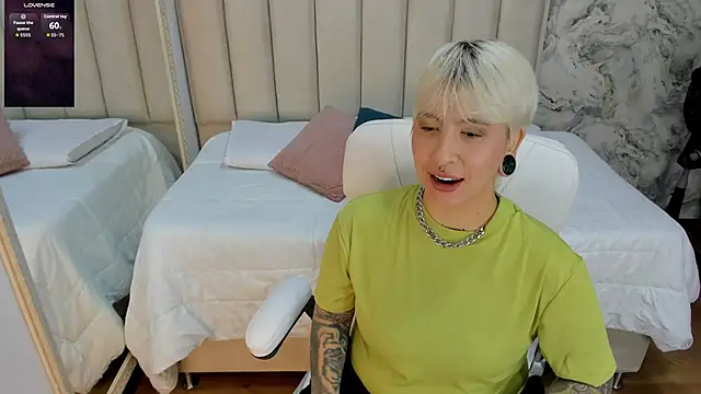 amy ink online show from November 3, 2025, 11:22 am