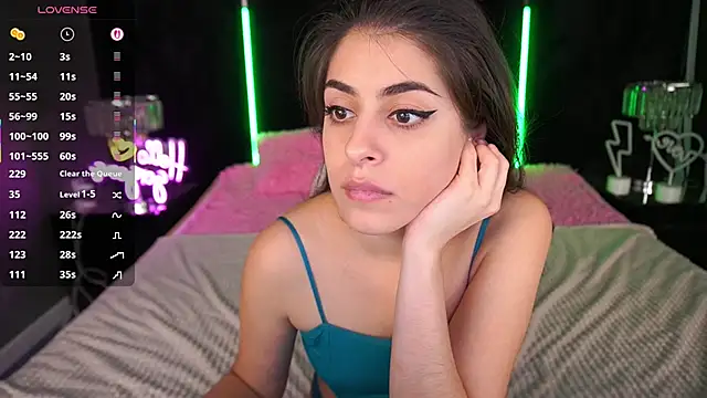 GoldBabyS online show from October 28, 2025, 2:31 pm