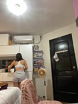 asianmystery203 online show from December 19, 2024, 6:23 am