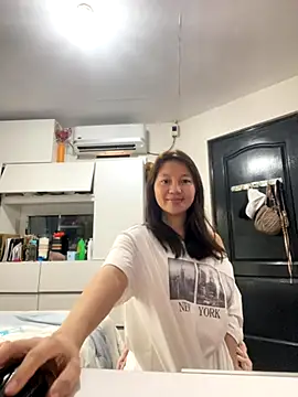 Snapshot of asianmystery203 chatting on October 24, 2025, 5:15 am asianmystery203 online show from October 24, 2025, 5:15 am