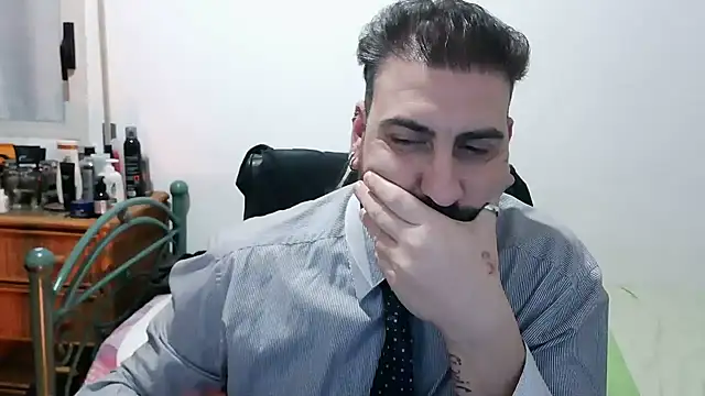 Italian dark desire online show from February 1, 2026, 8:51 pm