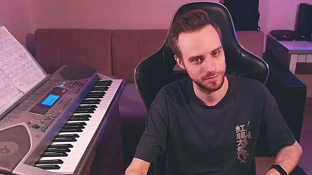 Sweetparker online show from September 14, 2025, 5:01 pm