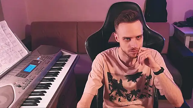 Sweetparker online show from February 16, 2026, 4:58 pm