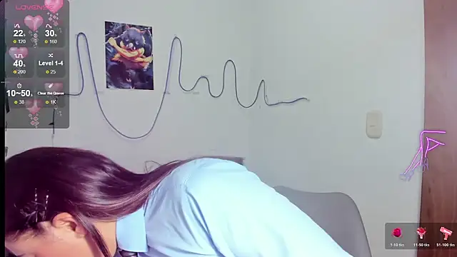 ReyleDoll online show from February 6, 2026, 9:18 pm