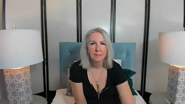 EricaTop online show from May 9, 2026, 4:50 am