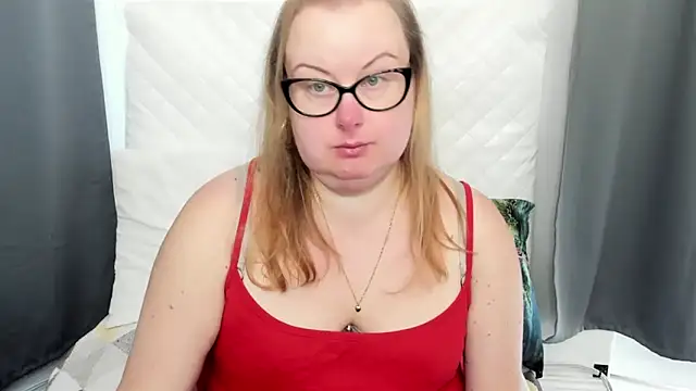 dirtyBonnie online show from October 16, 2025, 10:16 am