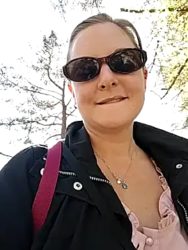 SwedishJennifer online show from April 30, 2026, 11:38 am
