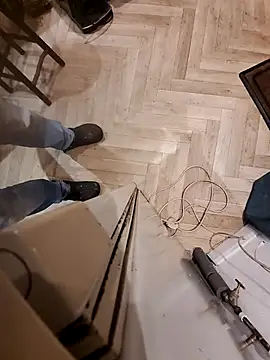 Snapshot of realeasy1 chatting on October 2, 2025, 8:38 pm realeasy1 online show from October 2, 2025, 8:38 pm