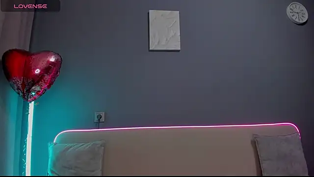 Snapshot of Malika_Lisan chatting on February 16, 2026, 2:29 am Malika Lisan online show from February 16, 2026, 2:29 am