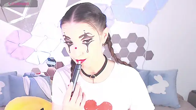 Snapshot of LexiKiss chatting on December 11, 2024, 9:19 am LexiKiss online show from December 11, 2024, 9:19 am