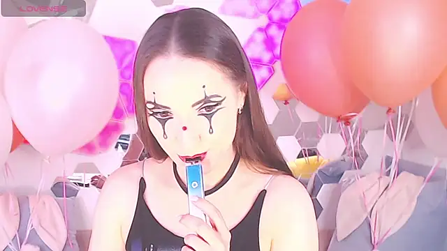 Snapshot of LexiKiss chatting on January 28, 2025, 9:41 am LexiKiss online show from January 28, 2025, 9:41 am