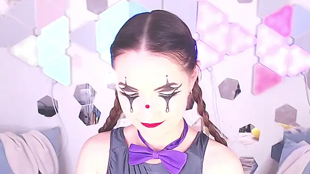 Snapshot of LexiKiss chatting on September 9, 2025, 7:19 am LexiKiss online show from September 9, 2025, 7:19 am