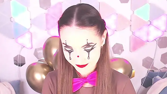 Snapshot of LexiKiss chatting on September 16, 2025, 7:53 am LexiKiss online show from September 16, 2025, 7:53 am