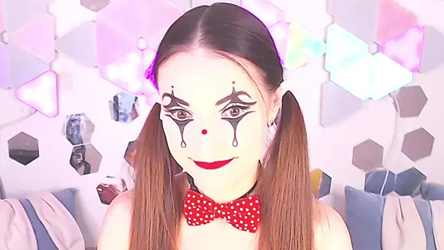 LexiKiss online show from November 29, 2025, 10:35 pm