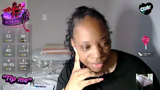 Snapshot of Sexymona1218 chatting on November 10, 2025, 11:26 pm Sexymona1218 online show from November 10, 2025, 11:26 pm