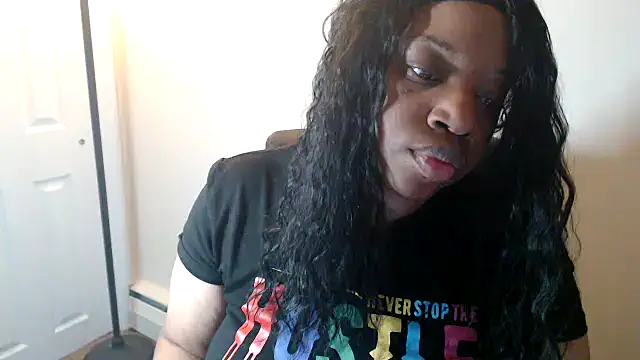 Snapshot of Sexymona1218 chatting on February 10, 2026, 10:58 pm Sexymona1218 online show from February 10, 2026, 10:58 pm