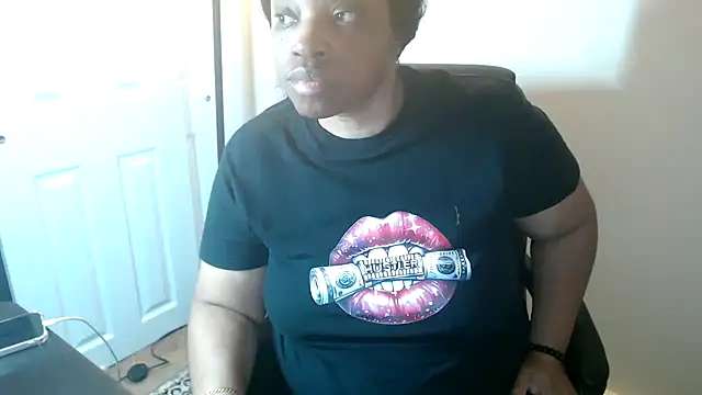 Sexymona1218 online show from March 24, 2026, 1:54 am