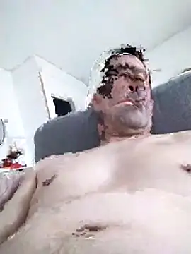 Snapshot of dick81 chatting on February 10, 2026, 1:59 pm dick81 online show from February 10, 2026, 1:59 pm