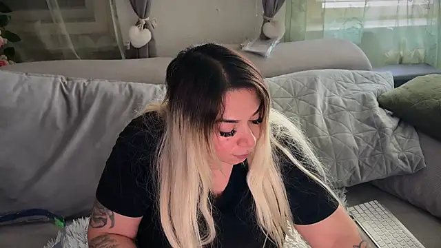 Monageil online show from March 19, 2026, 1:04 pm