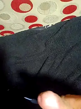 Snapshot of KosBi69 chatting on November 16, 2025, 10:37 pm KosBi69 online show from November 16, 2025, 10:37 pm