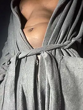 Curvy conda online show from March 1, 2026, 6:15 am