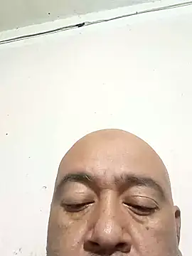 GeorgeVergaGrues online show from December 19, 2024, 6:12 am