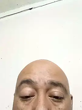 GeorgeVergaGrues online show from December 21, 2024, 2:41 am