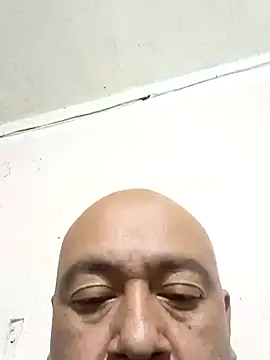 GeorgeVergaGrues online show from January 21, 2025, 3:15 am