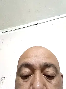 GeorgeVergaGrues online show from February 19, 2025, 3:06 am