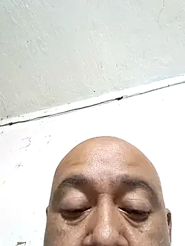 GeorgeVergaGrues online show from March 11, 2025, 3:26 am