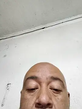 GeorgeVergaGrues online show from October 16, 2025, 2:45 am