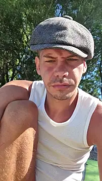 viraglaci18xh online show from September 21, 2025, 10:17 am