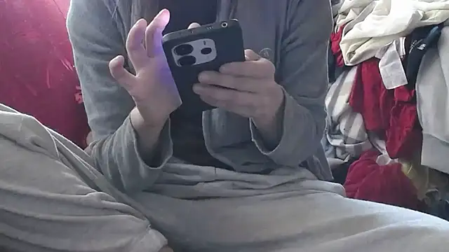 jude cherrys1991 online show from October 26, 2025, 12:55 pm