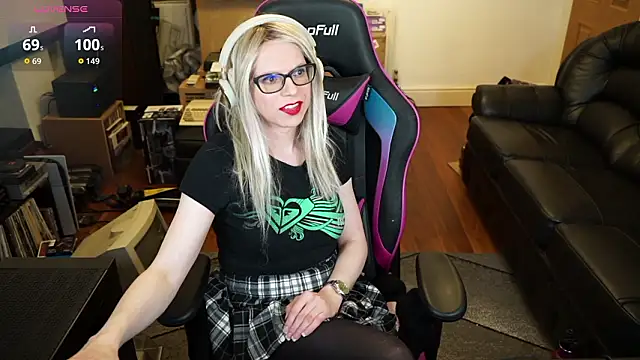 Snapshot of KelseyCobalt chatting on February 8, 2026, 9:07 pm KelseyCobalt online show from February 8, 2026, 9:07 pm