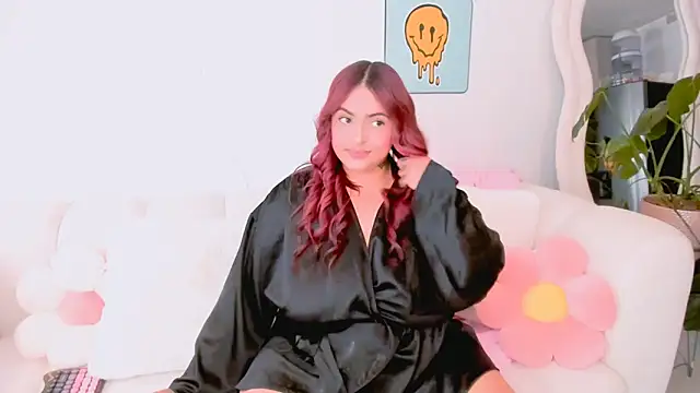 Snapshot of dulce_doll1 chatting on February 16, 2026, 5:53 pm dulce doll1 online show from February 16, 2026, 5:53 pm