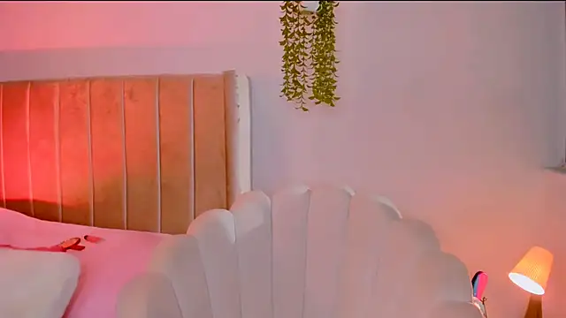 Snapshot of dulce_doll1 chatting on March 7, 2026, 12:51 am dulce doll1 online show from March 7, 2026, 12:51 am