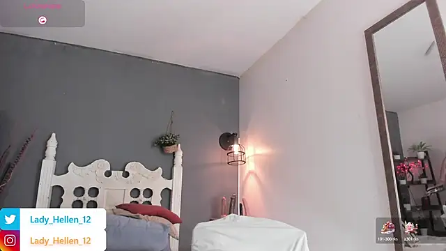 Snapshot of LADY_HELLEN chatting on September 22, 2025, 8:44 pm LADY HELLEN online show from September 22, 2025, 8:44 pm