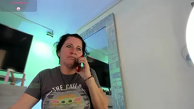 Snapshot of LADY_HELLEN chatting on March 24, 2026, 7:08 pm LADY HELLEN online show from March 24, 2026, 7:08 pm