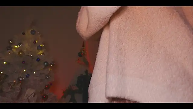 KristaBrooks online show from December 11, 2024, 6:42 pm