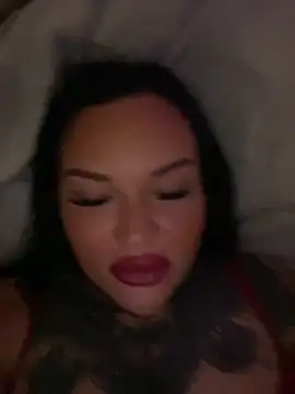  MelinaCurves  online show from March 3, 2026, 8:15 pm